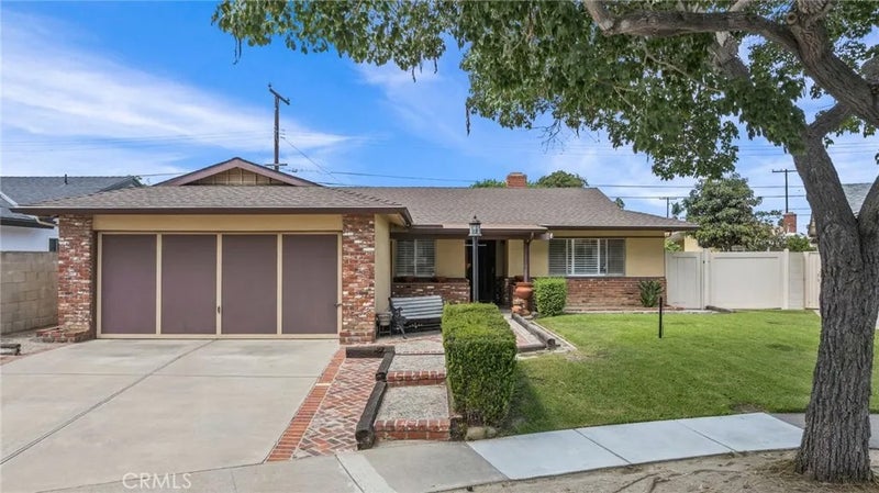 506 S Everglade