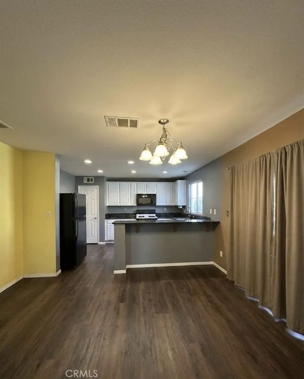 Photo of 16937 Jurassic Place, Victorville, CA 92394 (MLS # SB25279693)