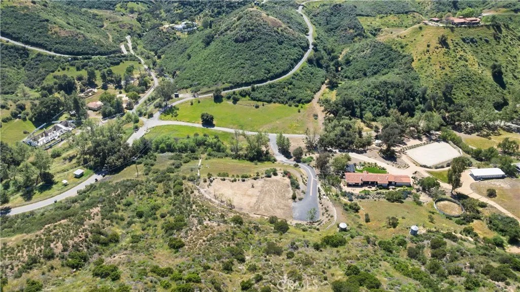 32067 Lobo Canyon