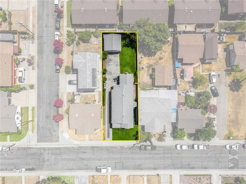 232 Lois Street