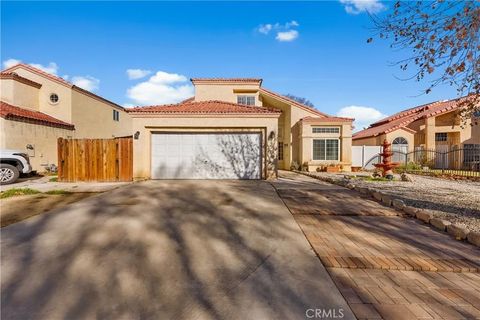 Property photo of 1733 e norberry, lancaster, CA 93535
