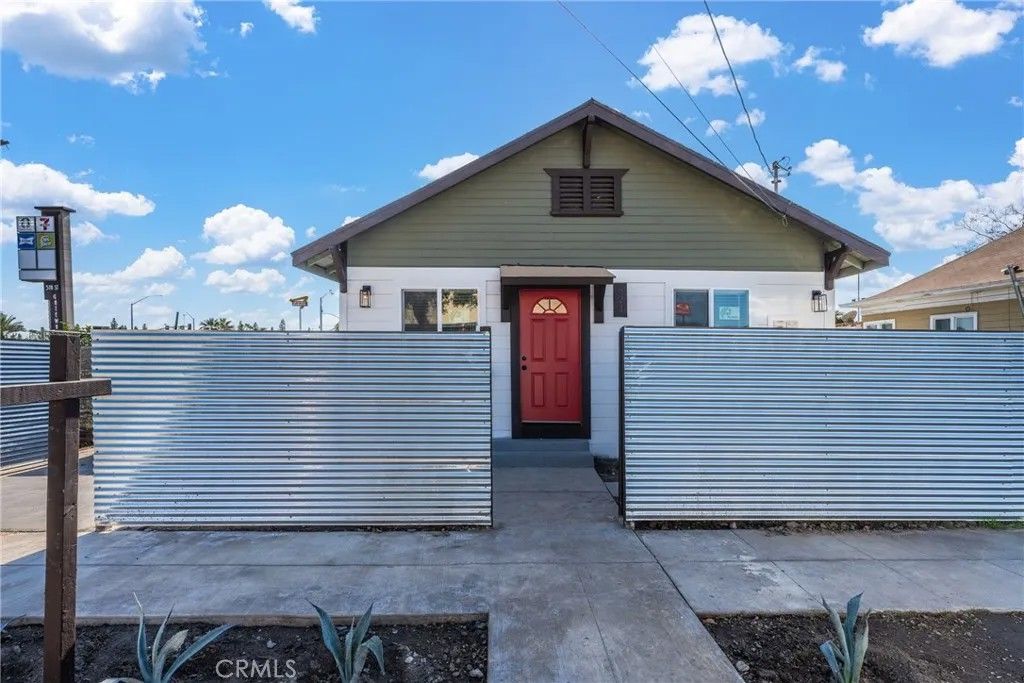 Photo of 821 Spruce St, San Bernardino, CA 92410 (MLS # CV26023765)