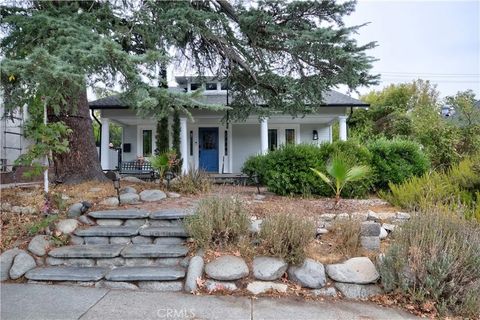 Photo of 3604 Sierra Vista #A, Glendale, CA 91208 (MLS # GD25253448) Photo of 3604 Sierra Vista #A, Glendale, CA 91208 (MLS # GD25253448)