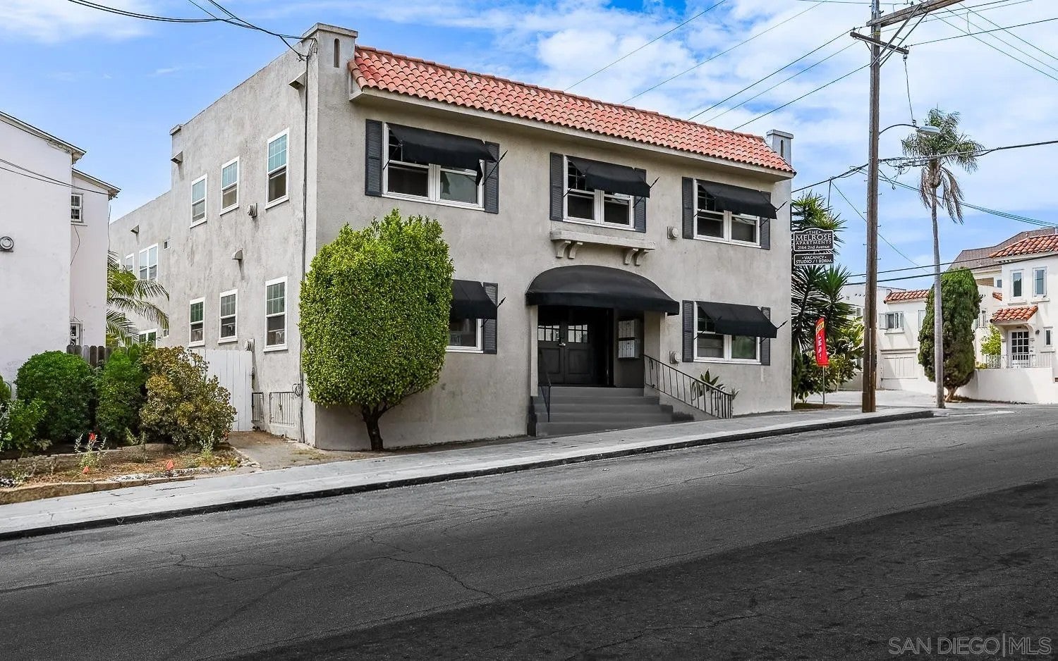 2164 2nd Ave