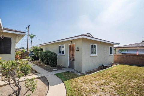 Tiny photo for 5327 Buttons Avenue, Temple City, CA 91780 (MLS # WS25238504)