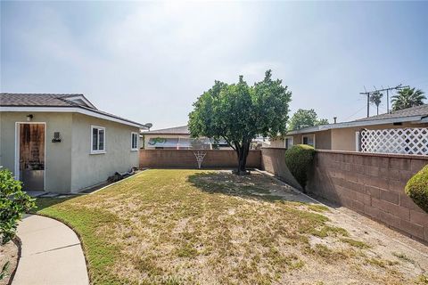 Tiny photo for 5327 Buttons Avenue, Temple City, CA 91780 (MLS # WS25238504)