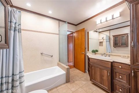 Tiny photo for 5327 Buttons Avenue, Temple City, CA 91780 (MLS # WS25238504)