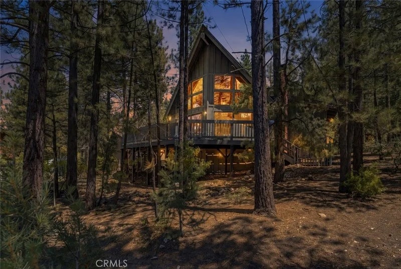 1604 Woodland Drive