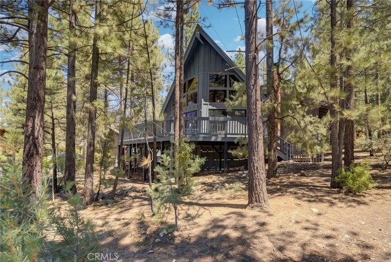 1604 Woodland Drive