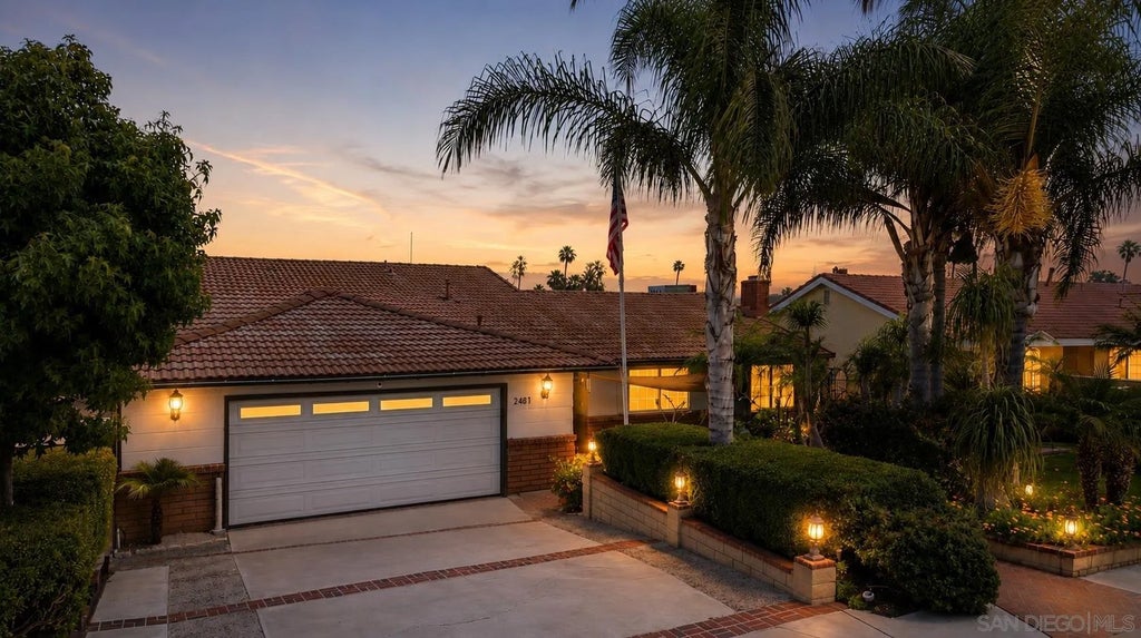 Photo of 2481 Northmoor Dr, Corona, CA 92882 (MLS # 260013538)