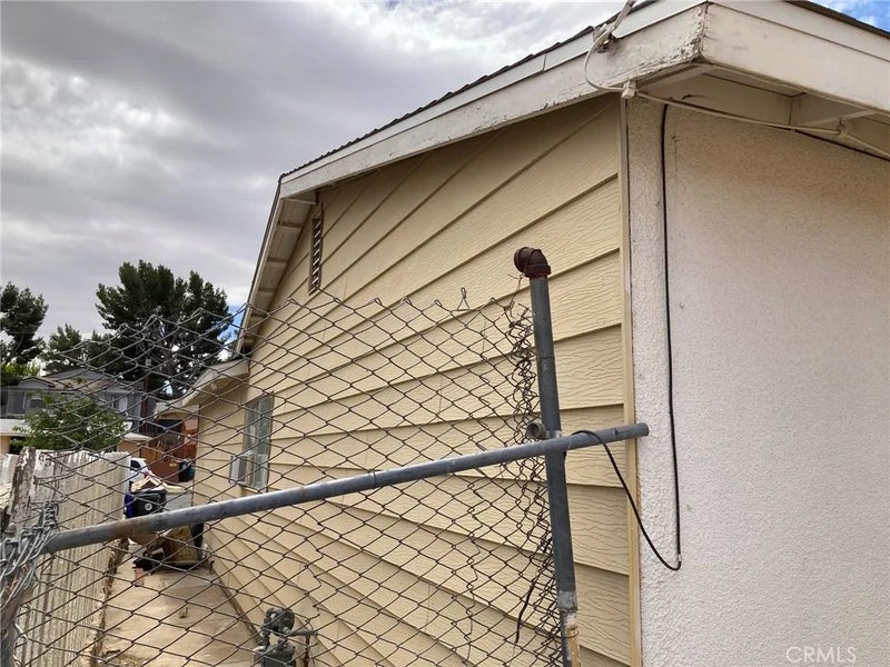 1817 Calico Drive