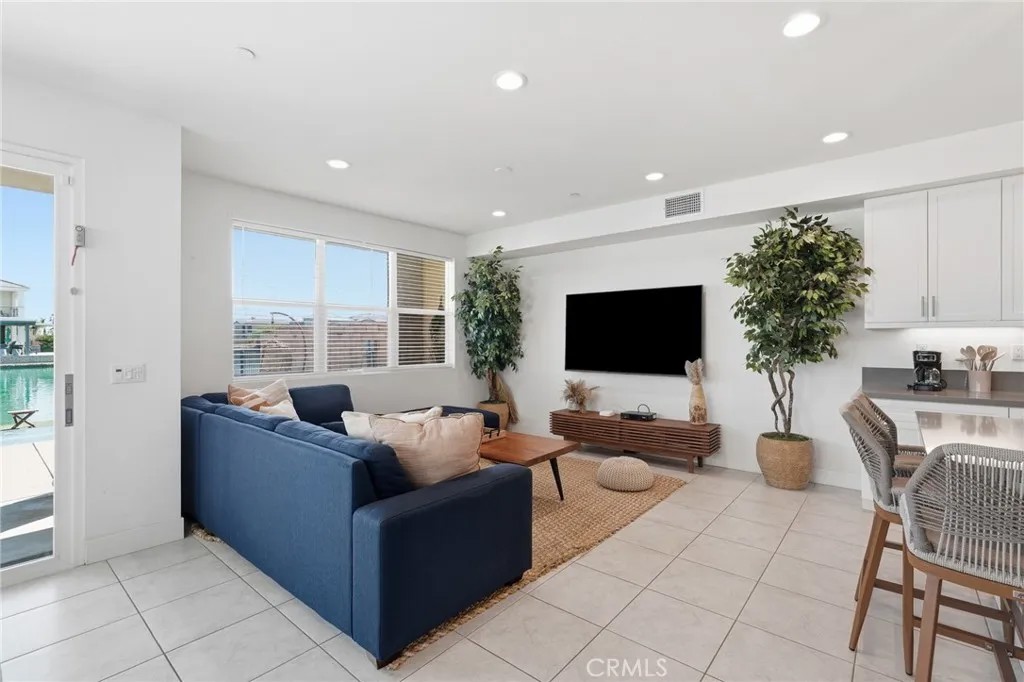 84675 Lago Breeza Drive