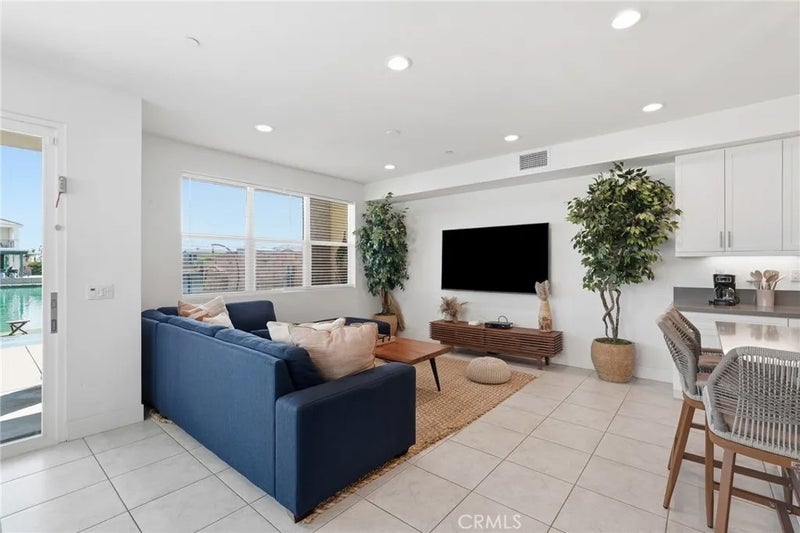 84675 Lago Breeza Drive