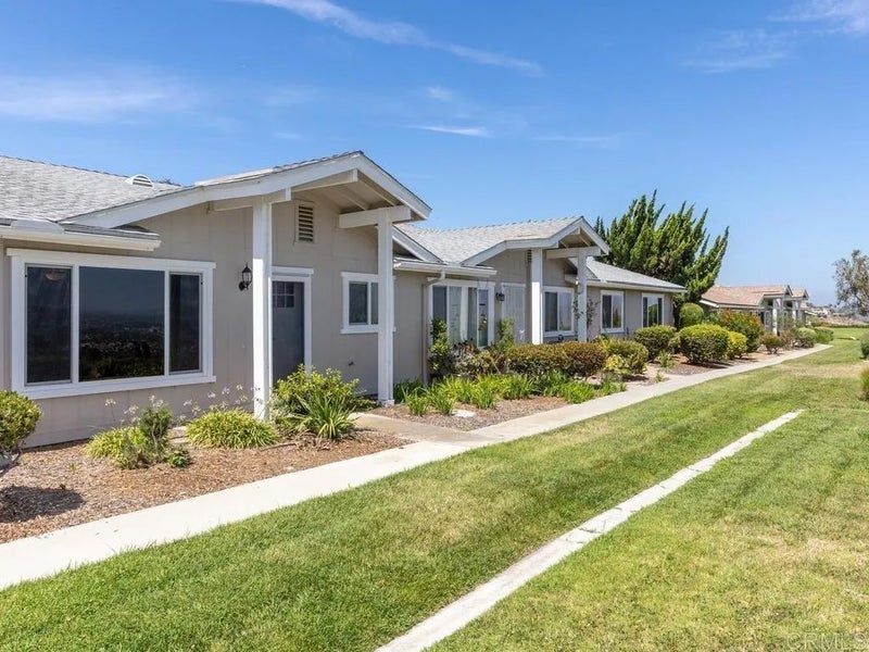 4362 Dowitcher Way