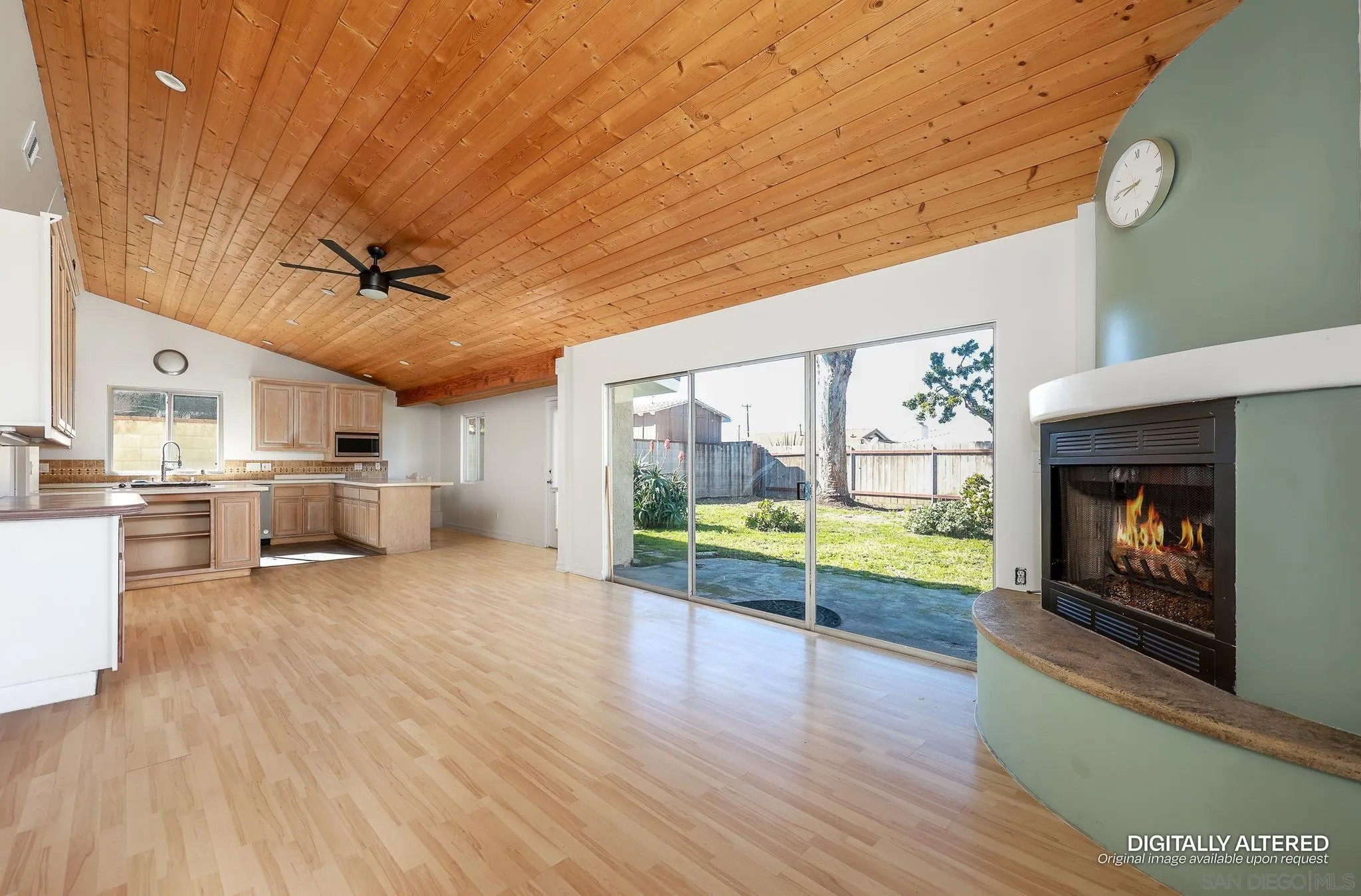 4428 Mount Herbert Ave