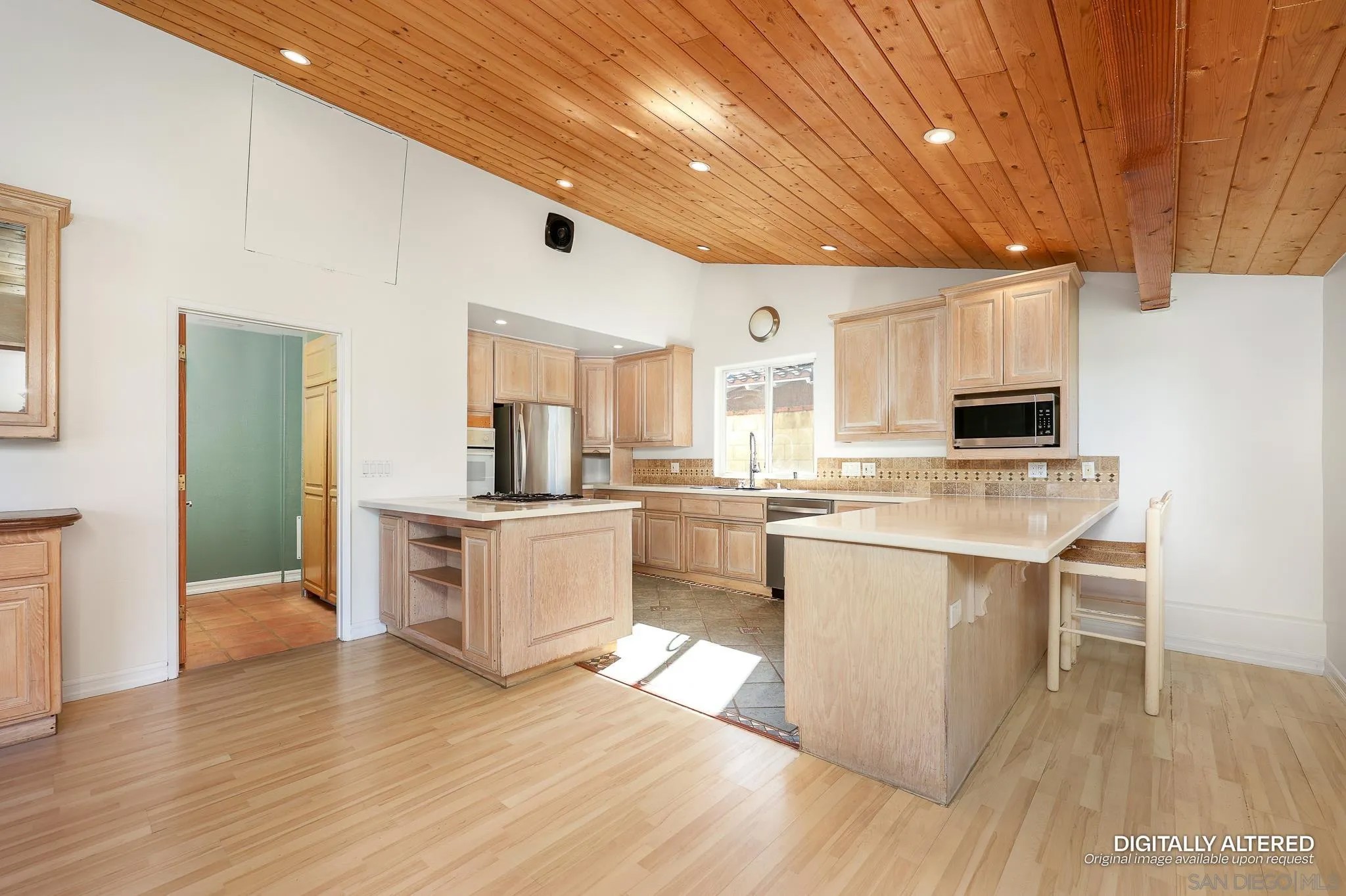 4428 Mount Herbert Ave