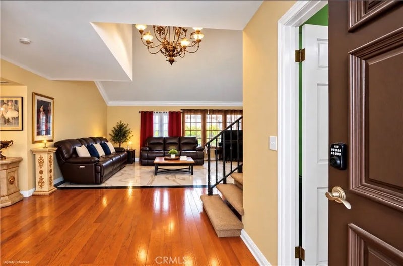 3561 Venture Drive