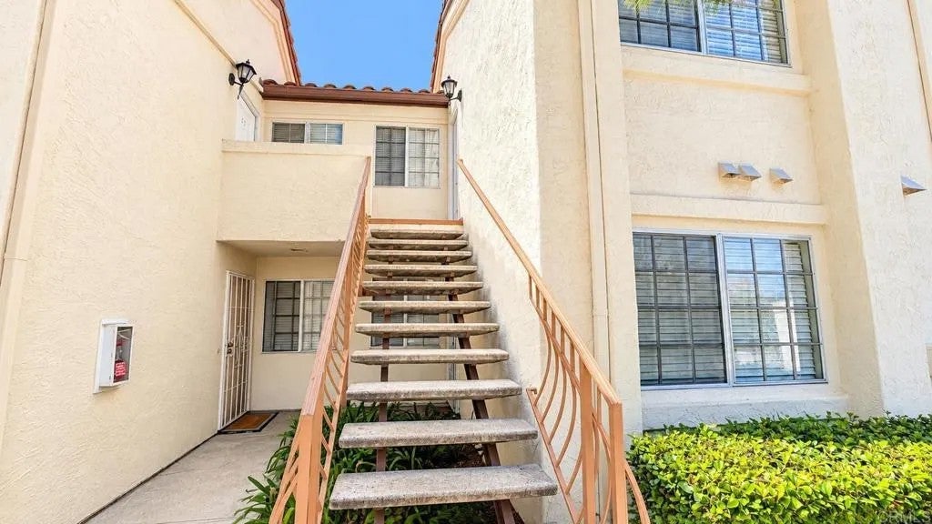 721 Eastshore 55