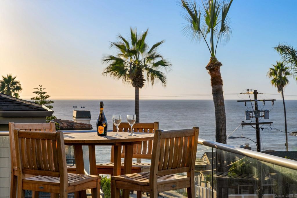 Photo of 253 Gravilla Street, La Jolla, CA 92037 (MLS # 250043982)