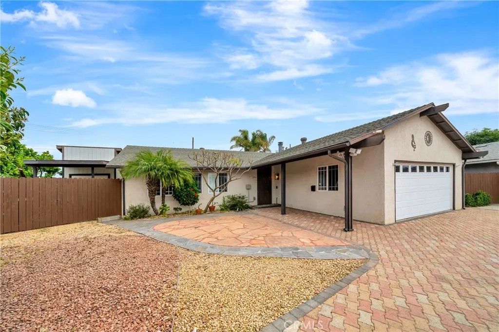 Photo of 10470 Tulsa Circle, Ventura, CA 93004 (MLS # SR26073653)