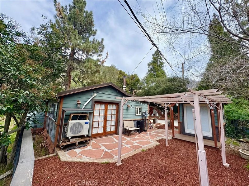 36750 Hilltop