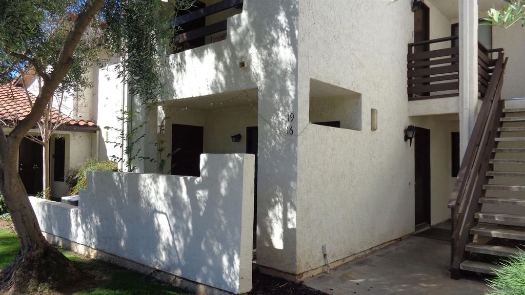 Photo of 2425 Cranston Dr #16, Escondido, CA 92025 (MLS # 260005987)