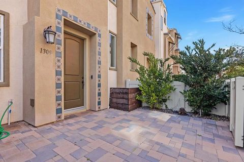 Photo of 1309 Via Lucero, Oceanside, CA 92056 (MLS # NDP2602150)