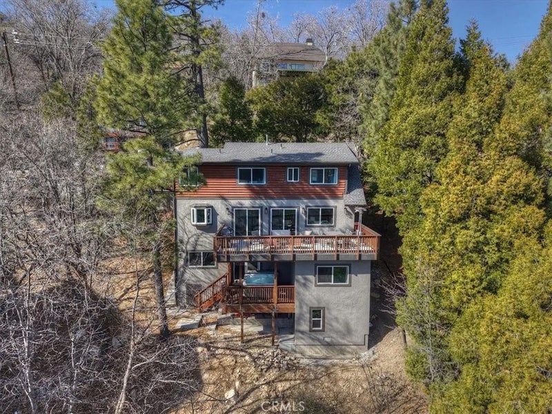 27565 North Bay Rd