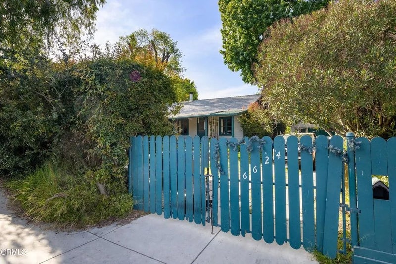 6648 Del Playa Drive