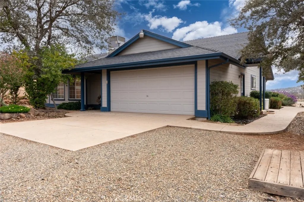 5030 Creek Front Road