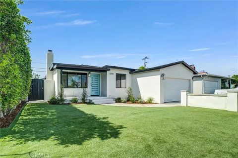 Photo of 22519 Evalyn Avenue, Torrance, CA 90505 (MLS # SB26019867)