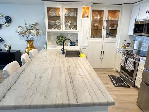 Tiny photo for 2500 Torrey Pines Road #902, La Jolla, CA 92037 (MLS # NDP2507971)