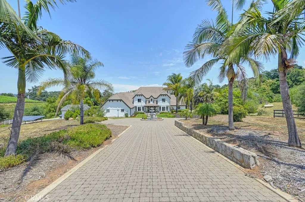 25570 Fuerte Road