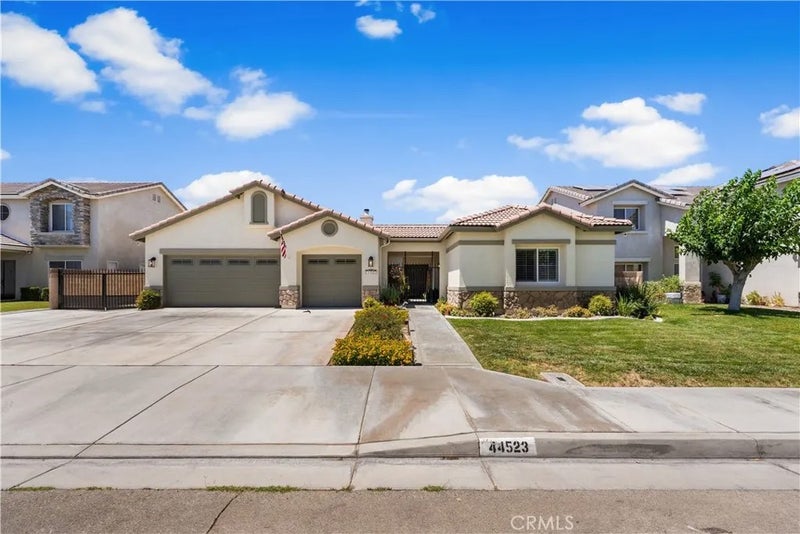 44523 Palo Verde Street
