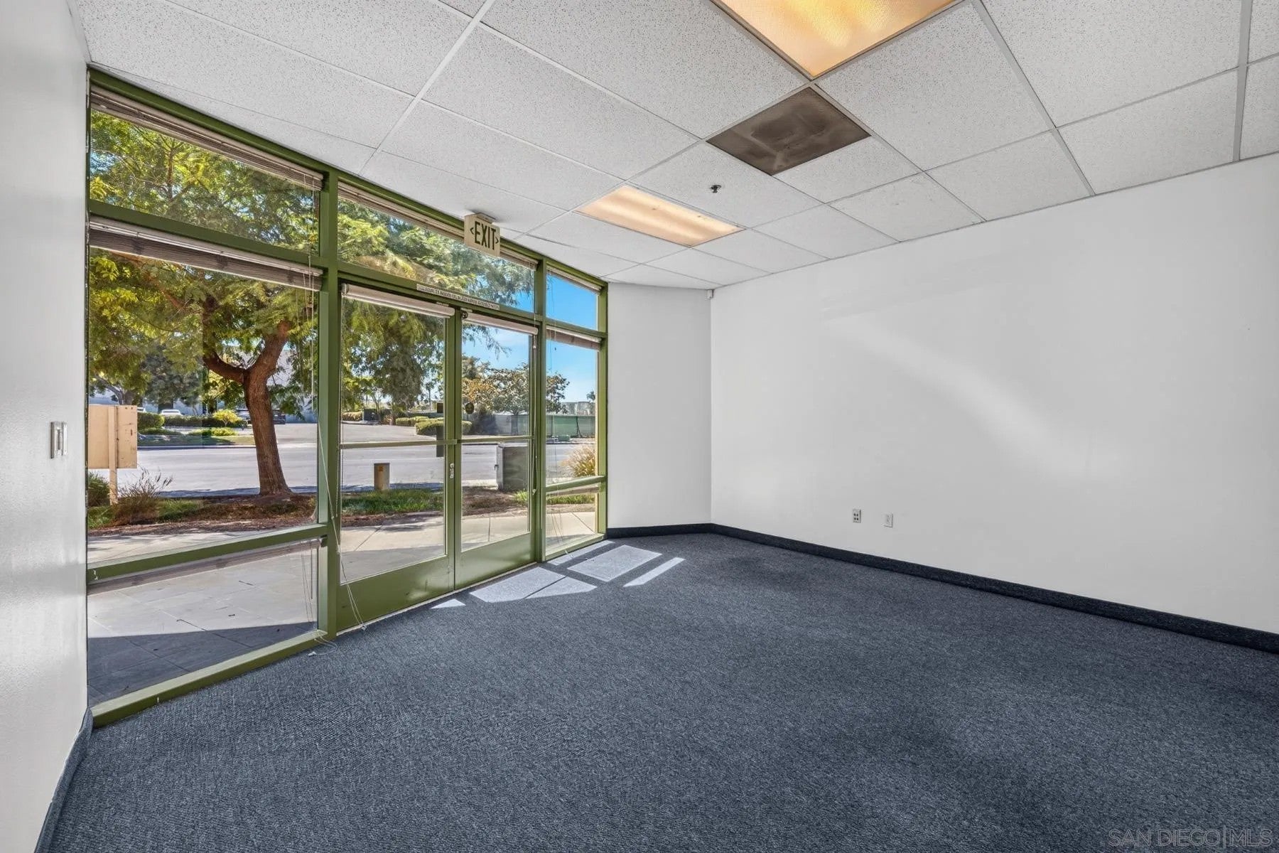 8580 Avenida de la Fuente Suite F