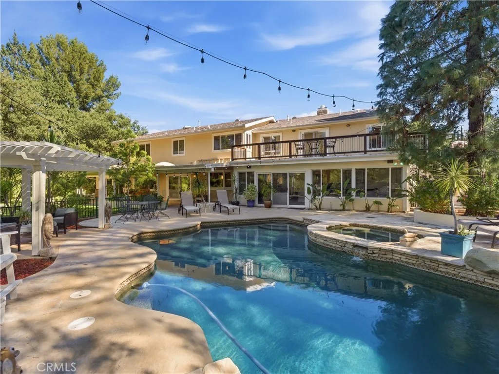27323 Eaglehelm Drive