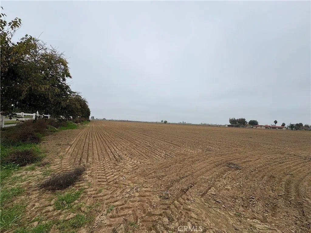 Photo of 0 Cemetery, Stevinson, CA 95374 (MLS # MC25273729)