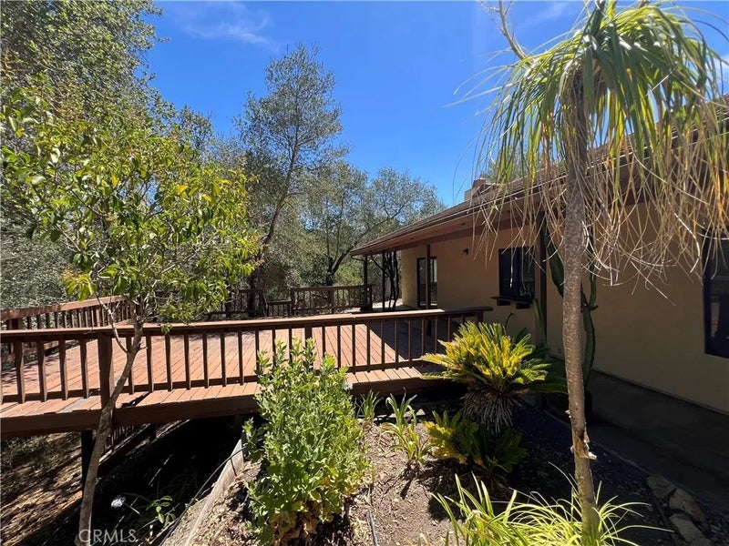 26355 Avenida del Oro