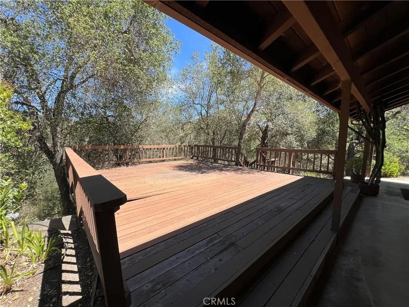 26355 Avenida del Oro