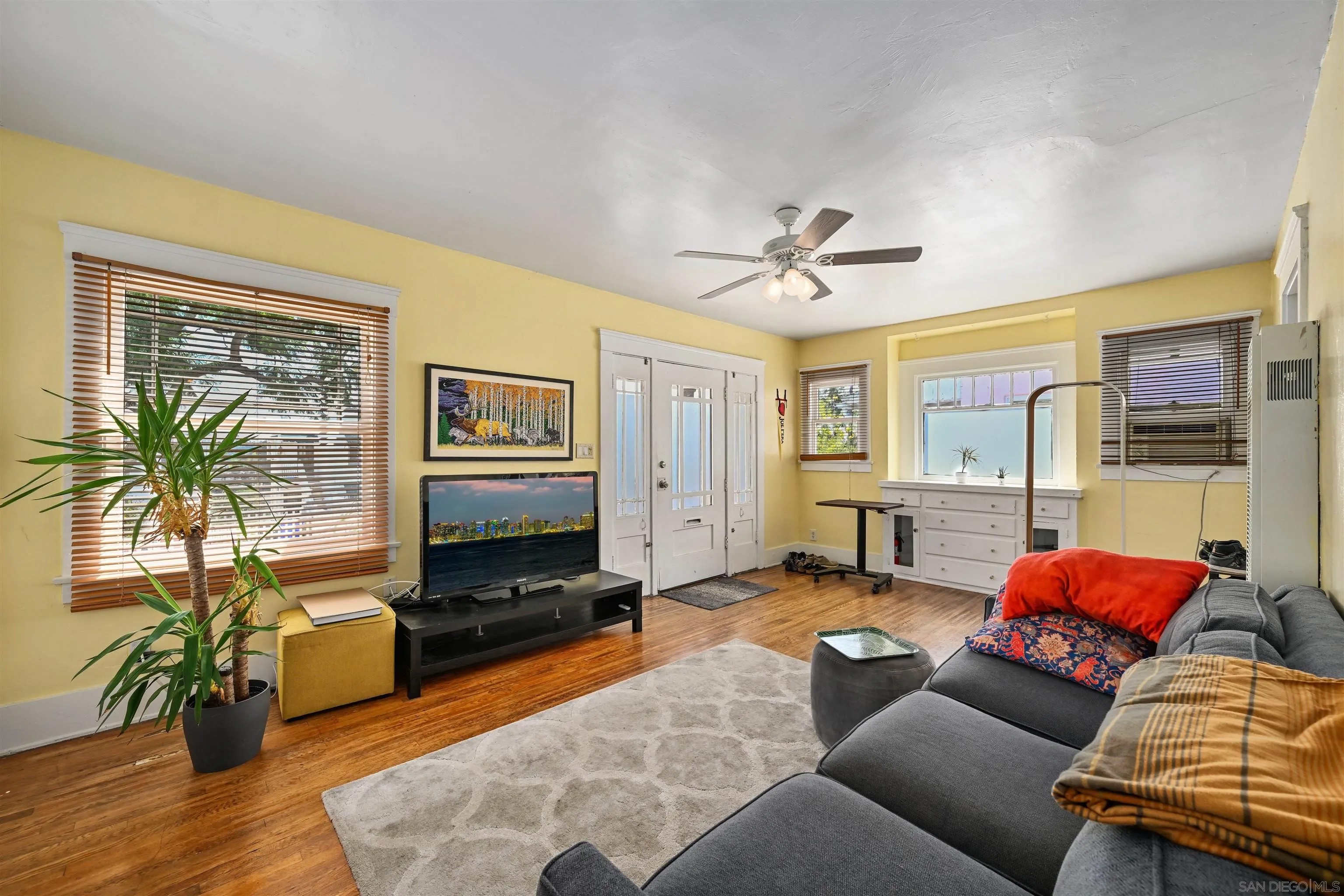 3524-26 Georgia St