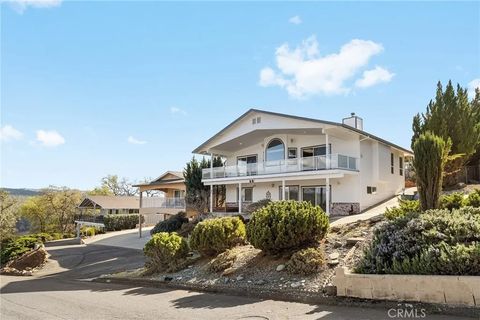 Photo of 5370 Royal Oaks Drive, Oroville, CA 95966 (MLS # SN26026009)