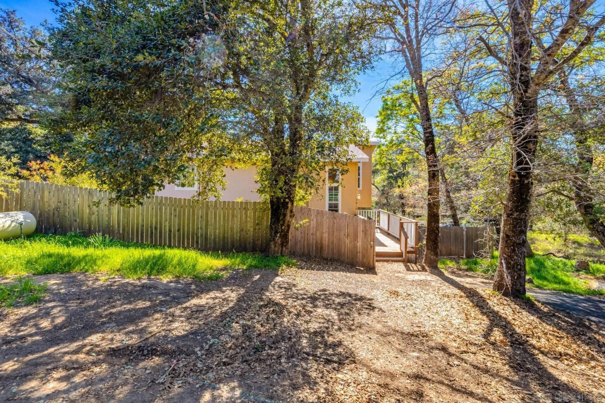 2610 Salton Vista Dr