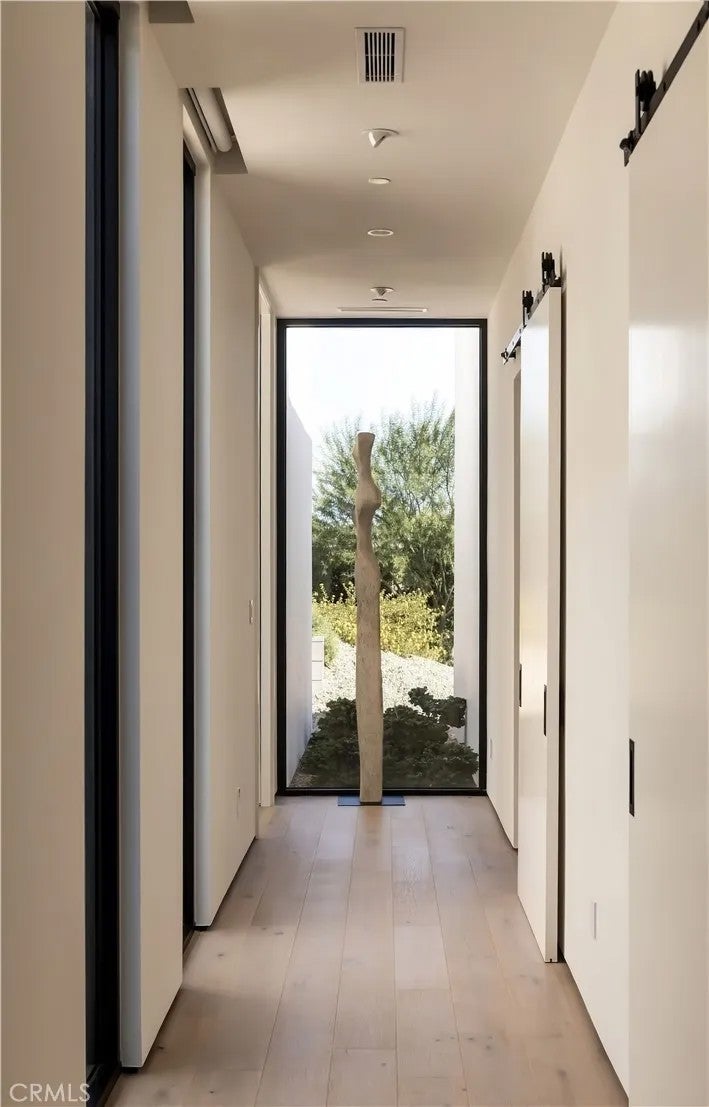 3 Wren Court