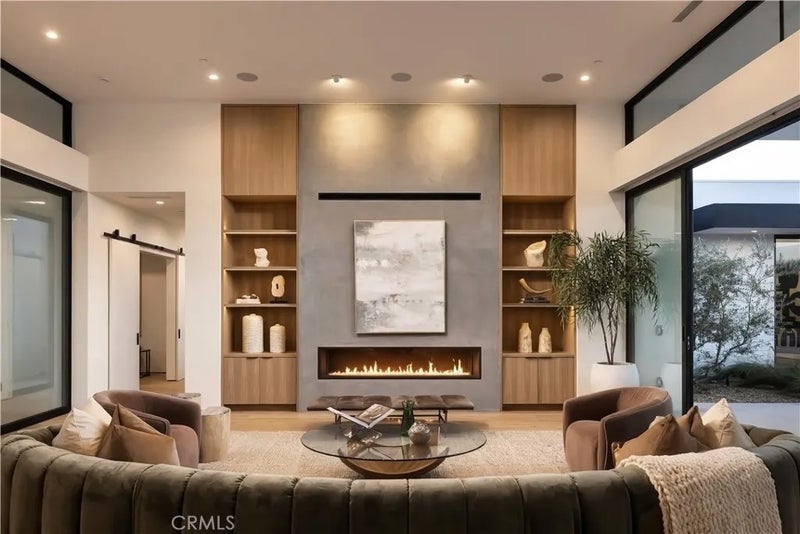 3 Wren Court