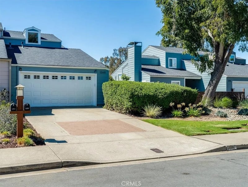 1260 Laguna Lane