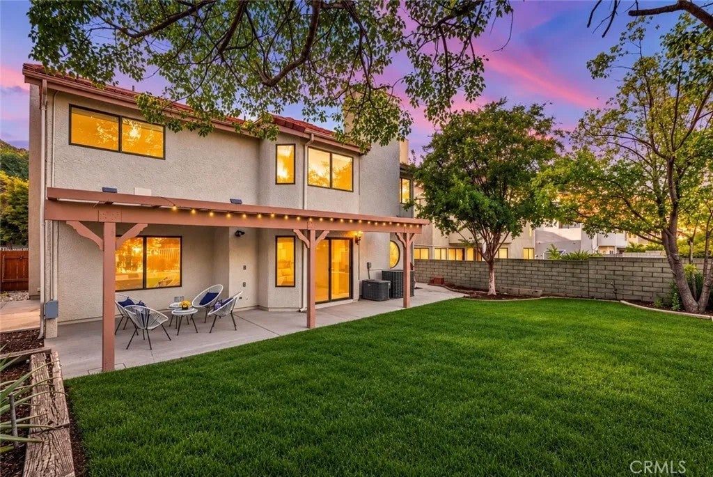 25350 Irving Lane