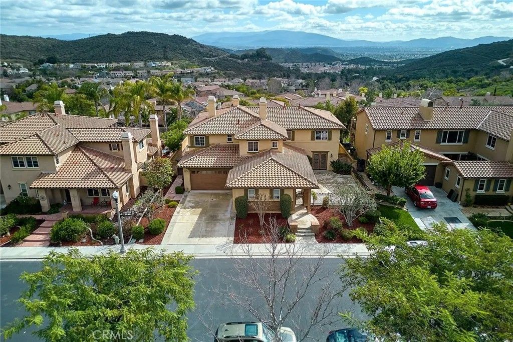 Photo of 26828 Desert Locus Street, Murrieta, CA 92562 (MLS # IG25271801)