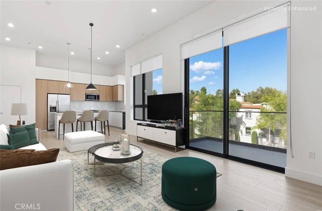 Photo of 12078 Guerin Street #307, Studio City, CA 91604 (MLS # SR25269578)