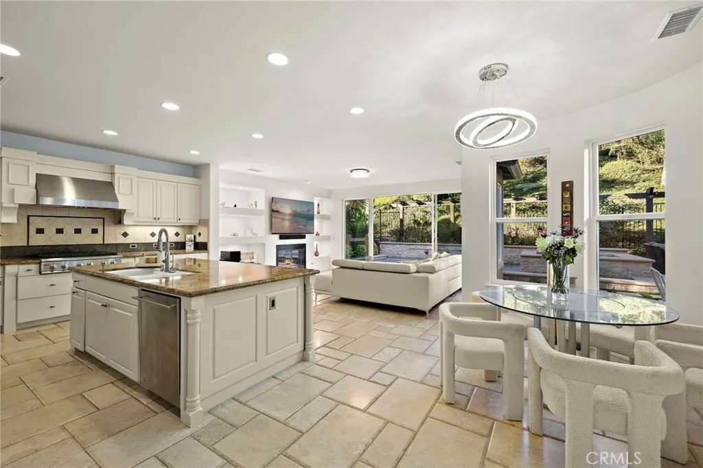 27694 Manor Hill Road