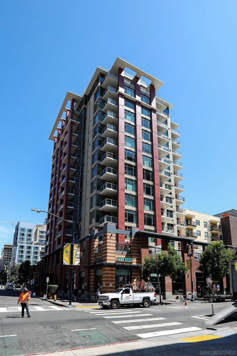 427 9th Avenue 501
